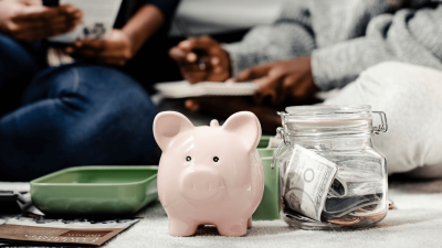 SMART WAYS TO SAVE AND MANAGE MONEY IN NIGERIA